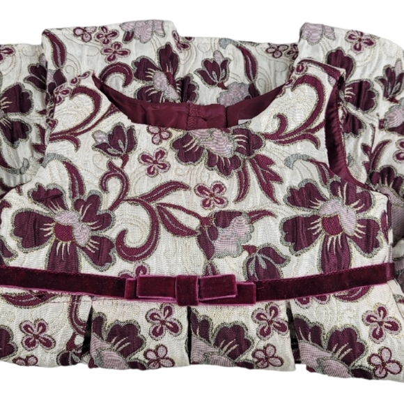 Girls Sweet Heart Rose Floral Applique Dress - Picture 10 of 11